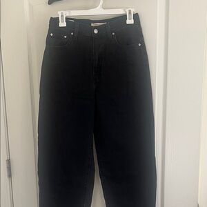 Levi's Women's Black Straight Leg Jeans